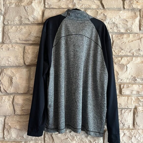 Men's Black & Gray Champion Elite Performance Active 1/4 zip Pullover, Size XXL - Picture 2 of 6